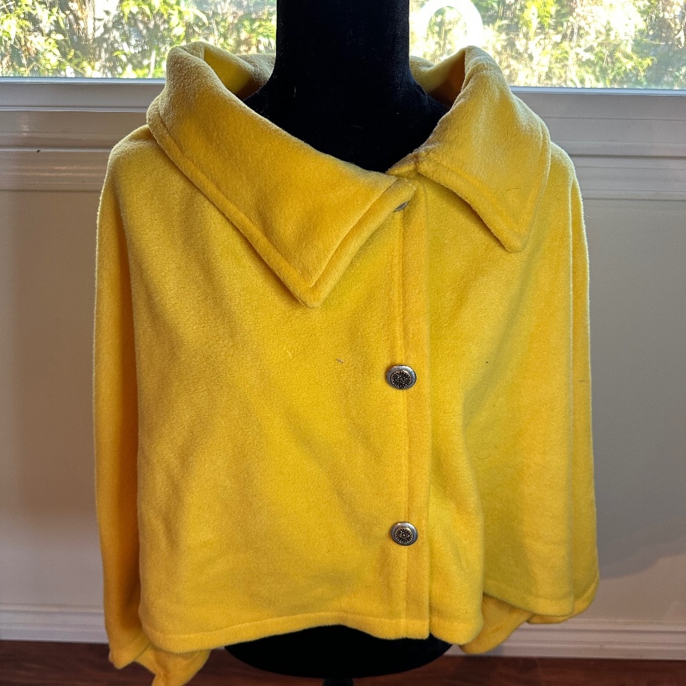 Vintage Yellow Fleece Capelet